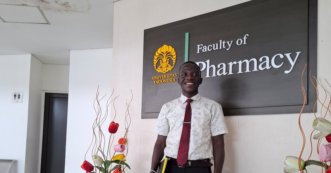 Omara Tonny Bachelor of Pharmacy Student Excels in Indonesia