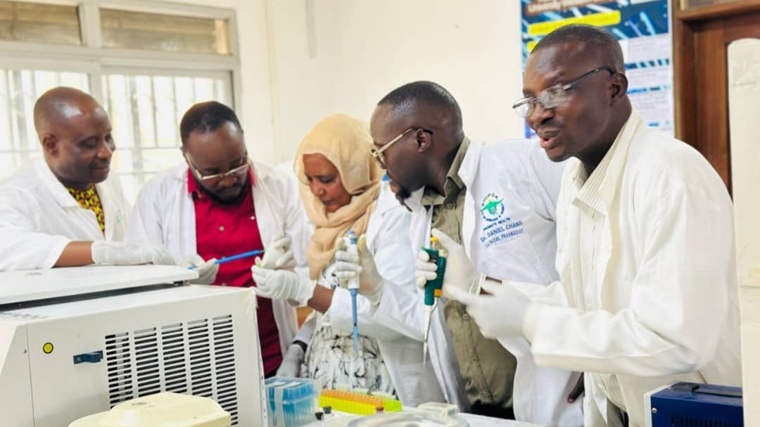 KIU's Institute of Biomedical Research Hosts Groundbreaking DNA Training
