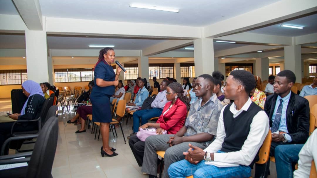 Students Urged to Avoid Toxic Thoughts
