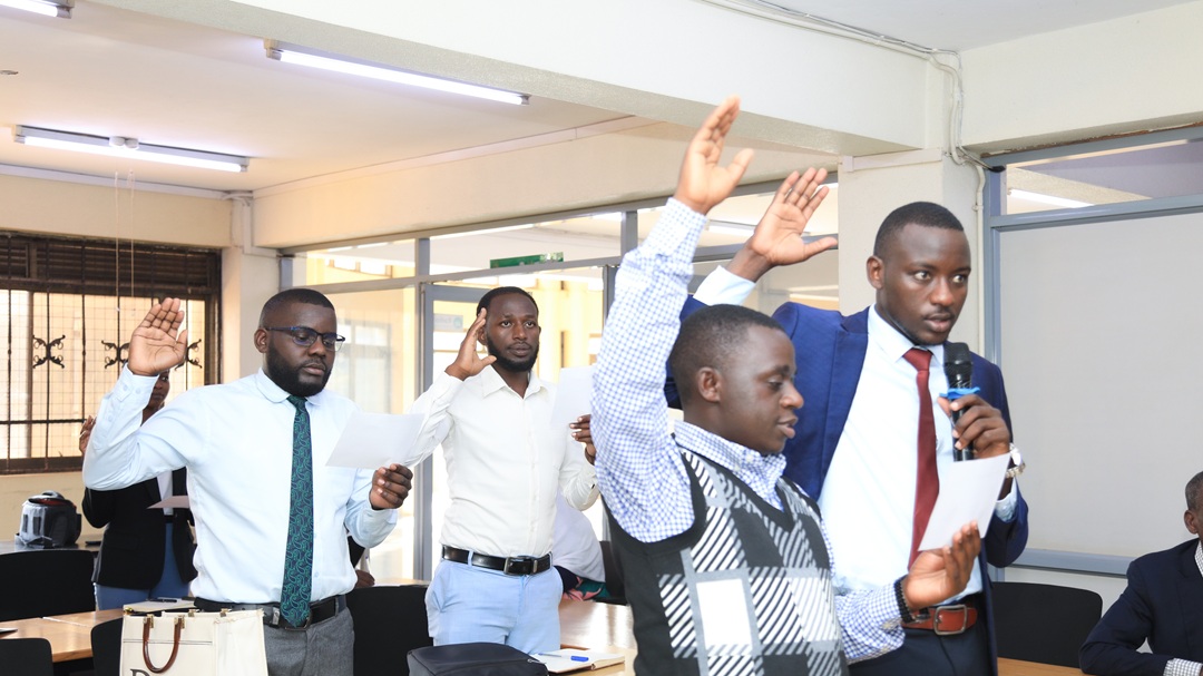‘Lead With Integrity,’ Management Cautions Guild Cabinet During Induction Ceremony