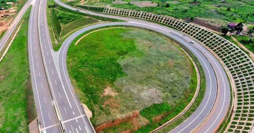 Government Collects UGX2.5bn from Tollways on Entebbe Expressway