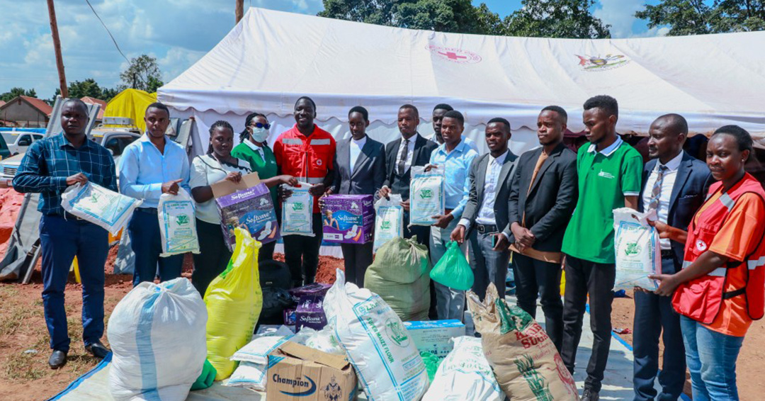 KIU GUILD UNION DONATES AID TO KITEEZI LANDFILL VICTIMS