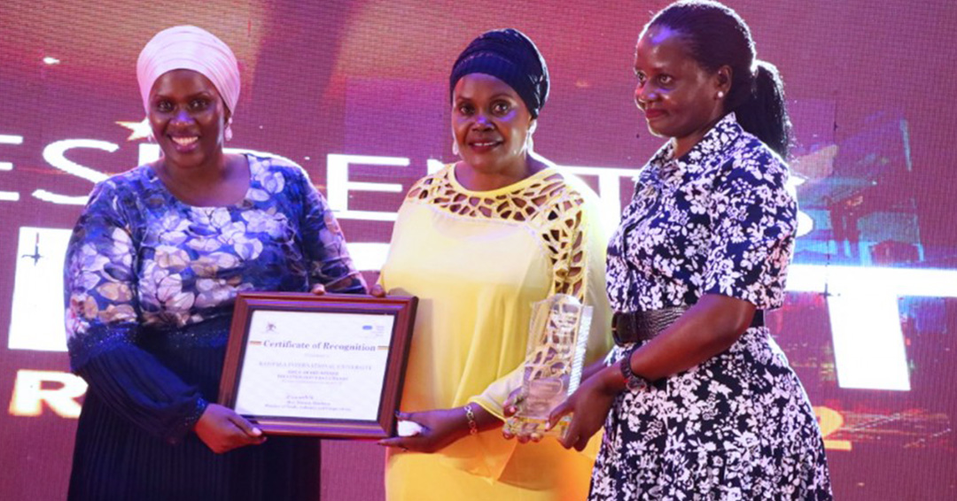 Kampala International University wins the 2022 Gold Presidential Export Award